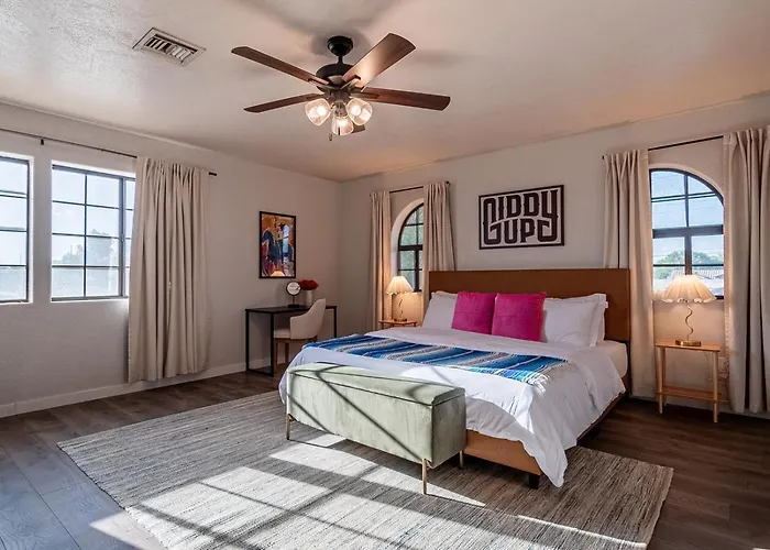 Ferienhaus Cozy Winter Getaway Heated Pool L Family Friendly Yuma
