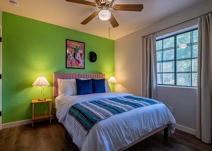 Ferienhaus Cozy Winter Getaway Heated Pool L Family Friendly *